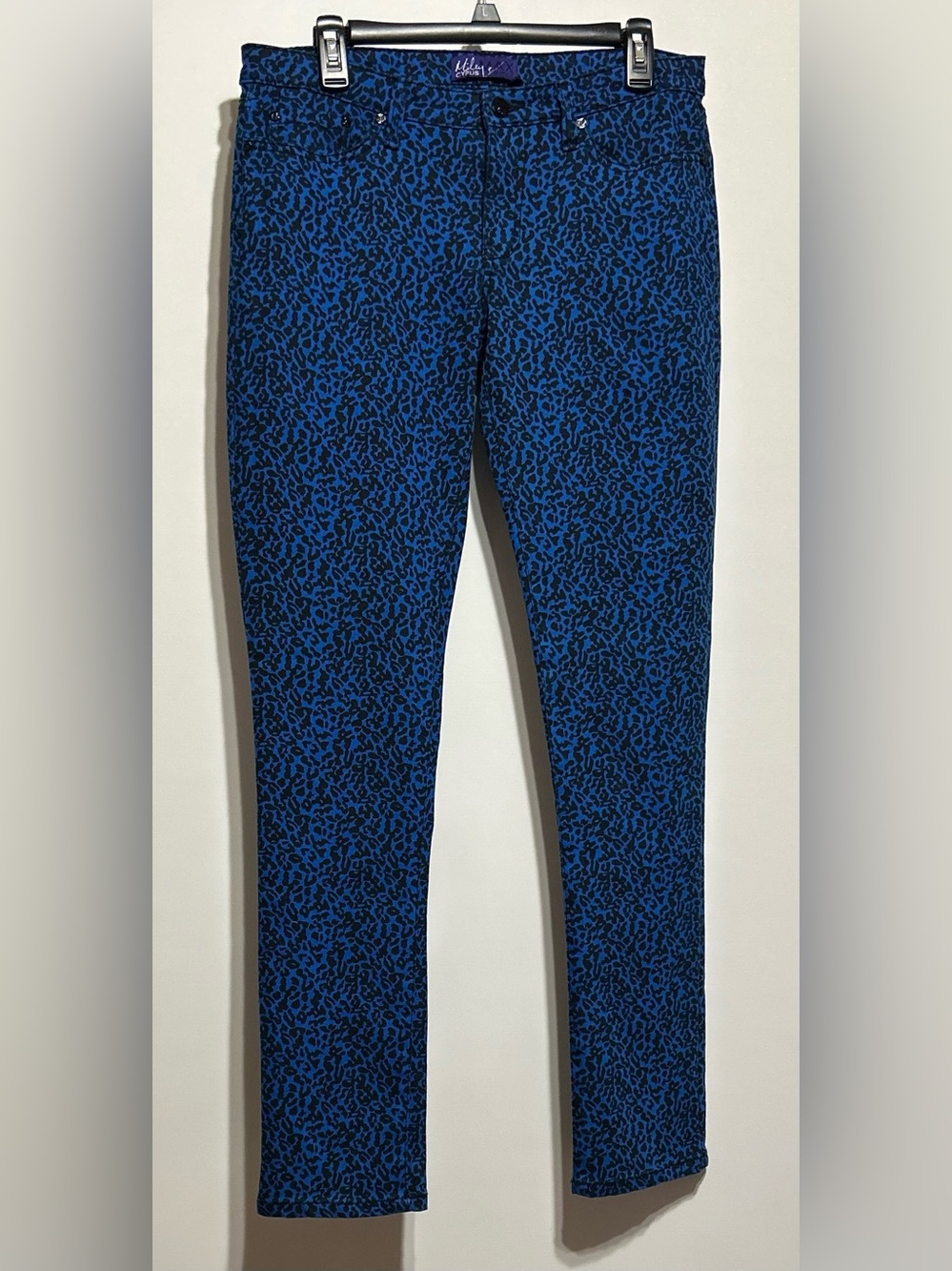 Miley Cyrus Max Azria Blue and Black Leopard Print Women’s Jeans